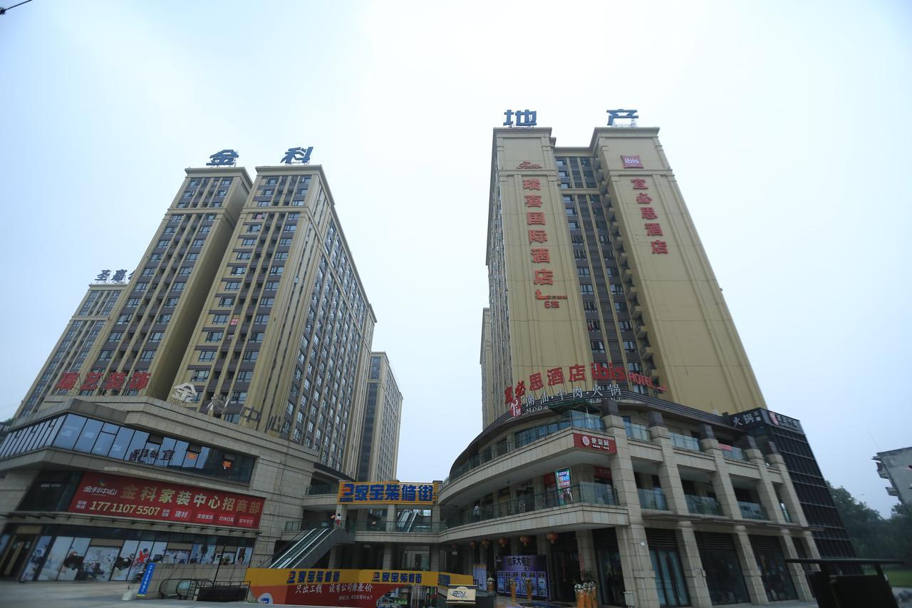 Ibis Chengdu West Jingcui Road Hotell Eksteriør bilde